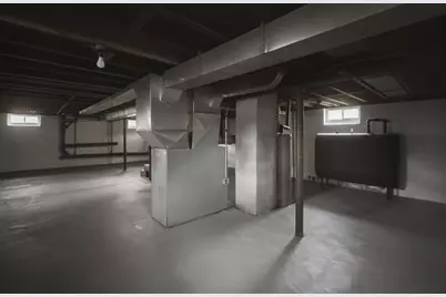 78 W Bay Path Terrace, Springfield, MA 01109 - Photo 29