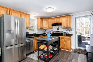 261 School St N, Barre, MA 01005 - Photo 3