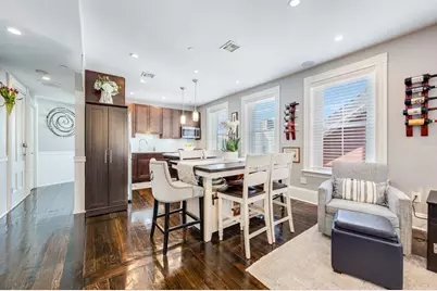 551 E 6th St #3, Boston, MA 02127 - Photo 7