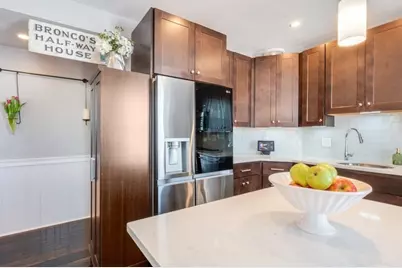 551 E 6th St #3, Boston, MA 02127 - Photo 13