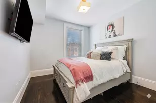 551 E 6th St, Boston, MA 02127 - Photo 19