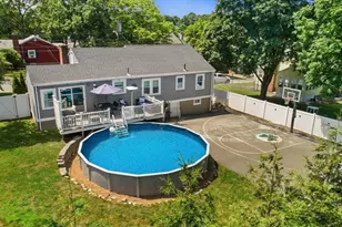 14 Harding Rd, Wakefield, MA 01880 - Photo 37