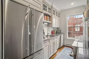 93 Revere St, Boston, MA 02114 - Photo 9