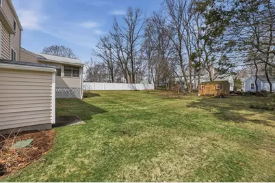 70 Oakcrest Ave, Marlborough, MA 01752 - Photo 35