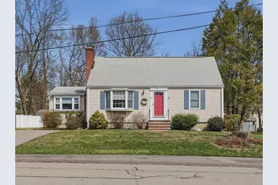 70 Oakcrest Ave, Marlborough, MA 01752 - Photo 1