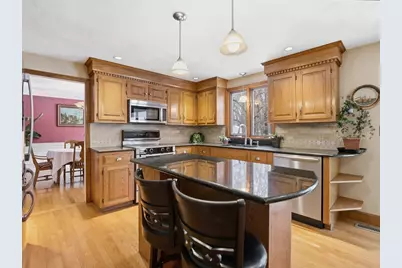 10 Berkeley Ln, Andover, MA 01810 - Photo 5