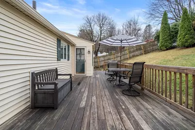 40 Colby Ave, Worcester, MA 01605 - Photo 31