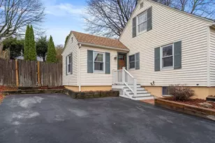 40 Colby Ave, Worcester, MA 01605 - Photo 9