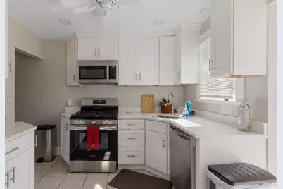 428 Boylston St, Brookline, MA 02445 - Photo 5