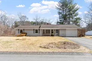 20 Donna Rd, Chelmsford, MA 01824 - Photo 1