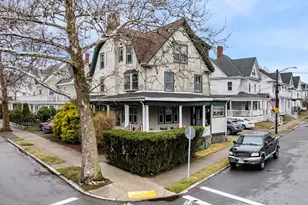 201 Ocean St, Lynn, MA 01902 - Photo 1