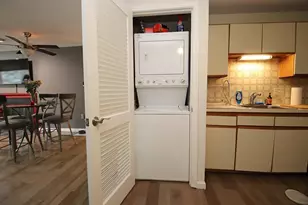 9 Thomas St, Saugus, MA 01906 - Photo 9