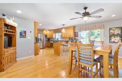 220 Hancock St, Abington, MA 02351 - Photo 7