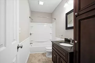 7 Chadwick St, Worcester, MA 01605 - Photo 17