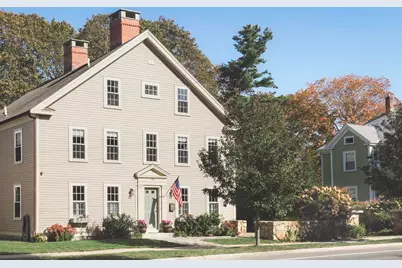 176 Hale St, Beverly, MA 01915 - Photo 1