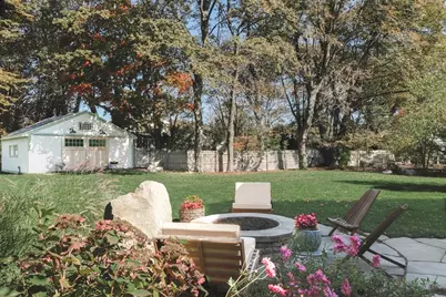 176 Hale St, Beverly, MA 01915 - Photo 3