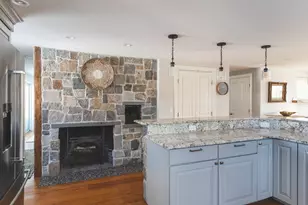 176 Hale St, Beverly, MA 01915 - Photo 7