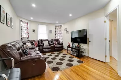 10 Beach Rd #1, Winthrop, MA 02152 - Photo 3