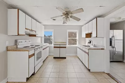 28 Prospect St, Brockton, MA 02301 - Photo 7