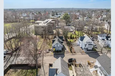32 Milton St, Brockton, MA 02301 - Photo 3