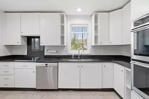 770 Salisbury St, Worcester, MA 01609 - Photo 7