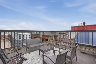 60 Rantoul St, Beverly, MA 01915 - Photo 3