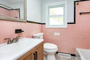 38 Warren, Revere, MA 02151 - Photo 17