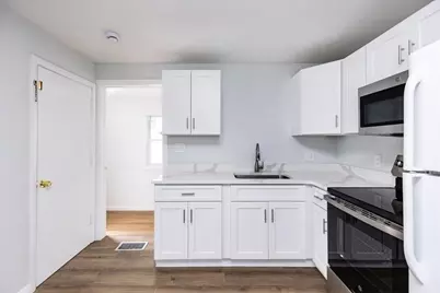38 Warren, Revere, MA 02151 - Photo 11