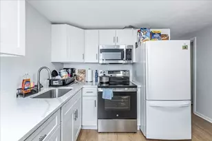 38 Warren, Revere, MA 02151 - Photo 23