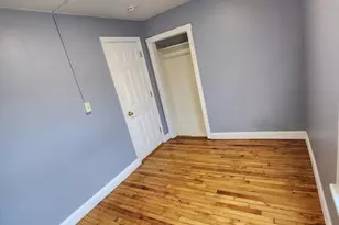 35 Upham St, Salem, MA 01970 - Photo 5