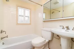 39 Chellman St, Boston, MA 02132 - Photo 19