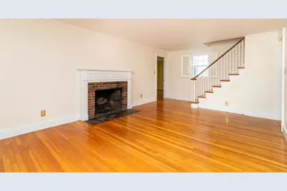 39 Chellman St, Boston, MA 02132 - Photo 3