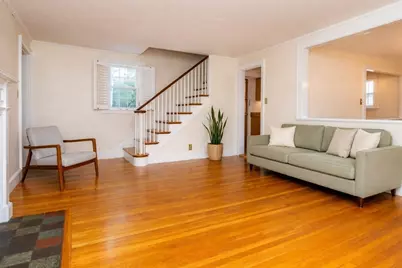 39 Chellman St, Boston, MA 02132 - Photo 5