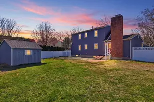 390 Barry St, Agawam, MA 01030 - Photo 35