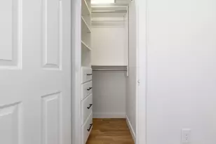 247 Bunker Hill St, Boston, MA 02129 - Photo 17