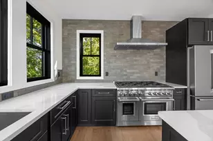 624 Commercial St, Provincetown, MA 02657 - Photo 11