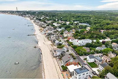 624 Commercial Street, Provincetown, MA 02657 - Photo 11