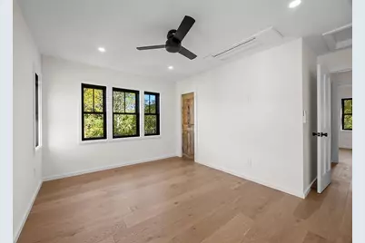 624 Commercial Street, Provincetown, MA 02657 - Photo 23