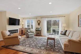 33 Godfrey Ln, Milford, MA 01757 - Photo 13