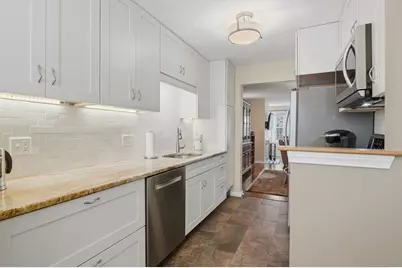 33 Godfrey Lane #33, Milford, MA 01757 - Photo 7