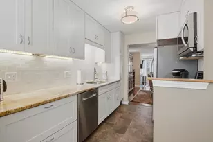 33 Godfrey Ln, Milford, MA 01757 - Photo 7