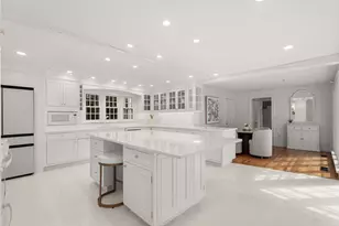 85 Strawberry Hill St, Dover, MA 02030 - Photo 19