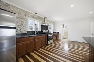 42 Cummings St, Medford, MA 02155 - Photo 7