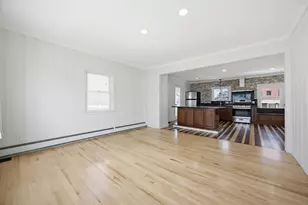 42 Cummings St, Medford, MA 02155 - Photo 9