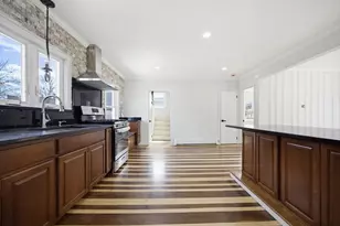 42 Cummings St, Medford, MA 02155 - Photo 5