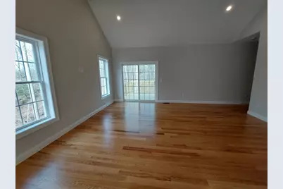20B Crownshield, Uxbridge, MA 01569 - Photo 7