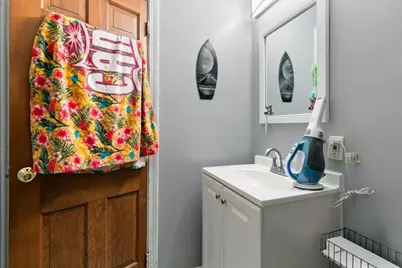 18 Winthrop Ave, Lawrence, MA 01843 - Photo 9