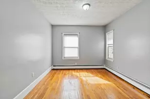 18 Winthrop Ave, Lawrence, MA 01843 - Photo 25