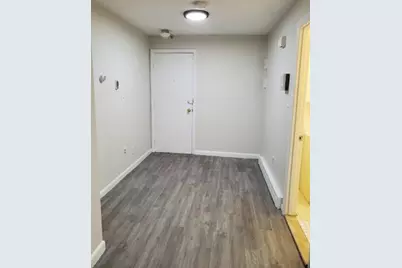 580 Cummins Highway #4, Boston, MA 02126 - Photo 3