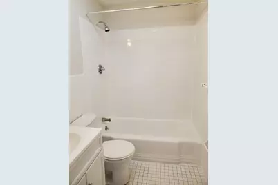 580 Cummins Highway #4, Boston, MA 02126 - Photo 5